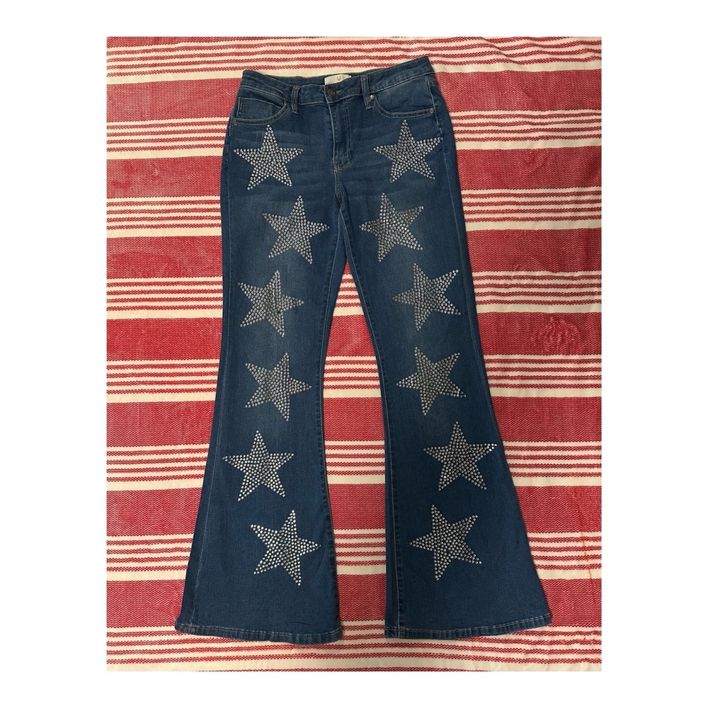 Austin Landing Western Rhinestone Star Denim Flare
Jeans Size 11/30